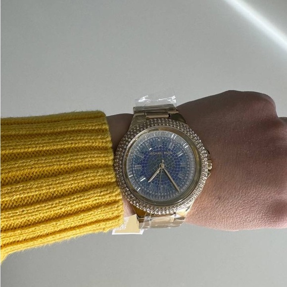 Michael Kors Camille Three-Hand Gold-Tone Stainless Steel Watch - Picture 5 of 5